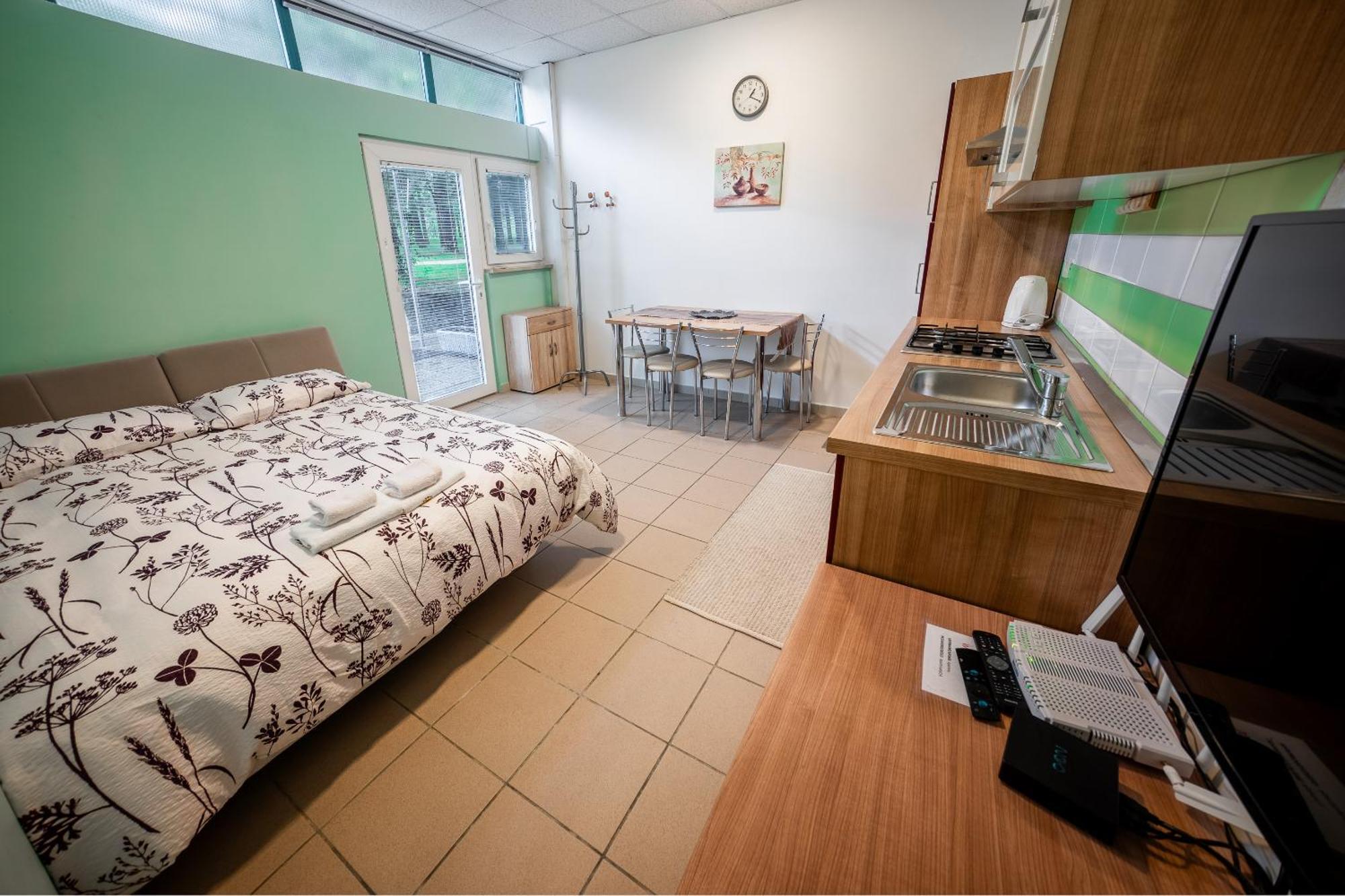 Apartma Kamp Ajdovščina エクステリア 写真